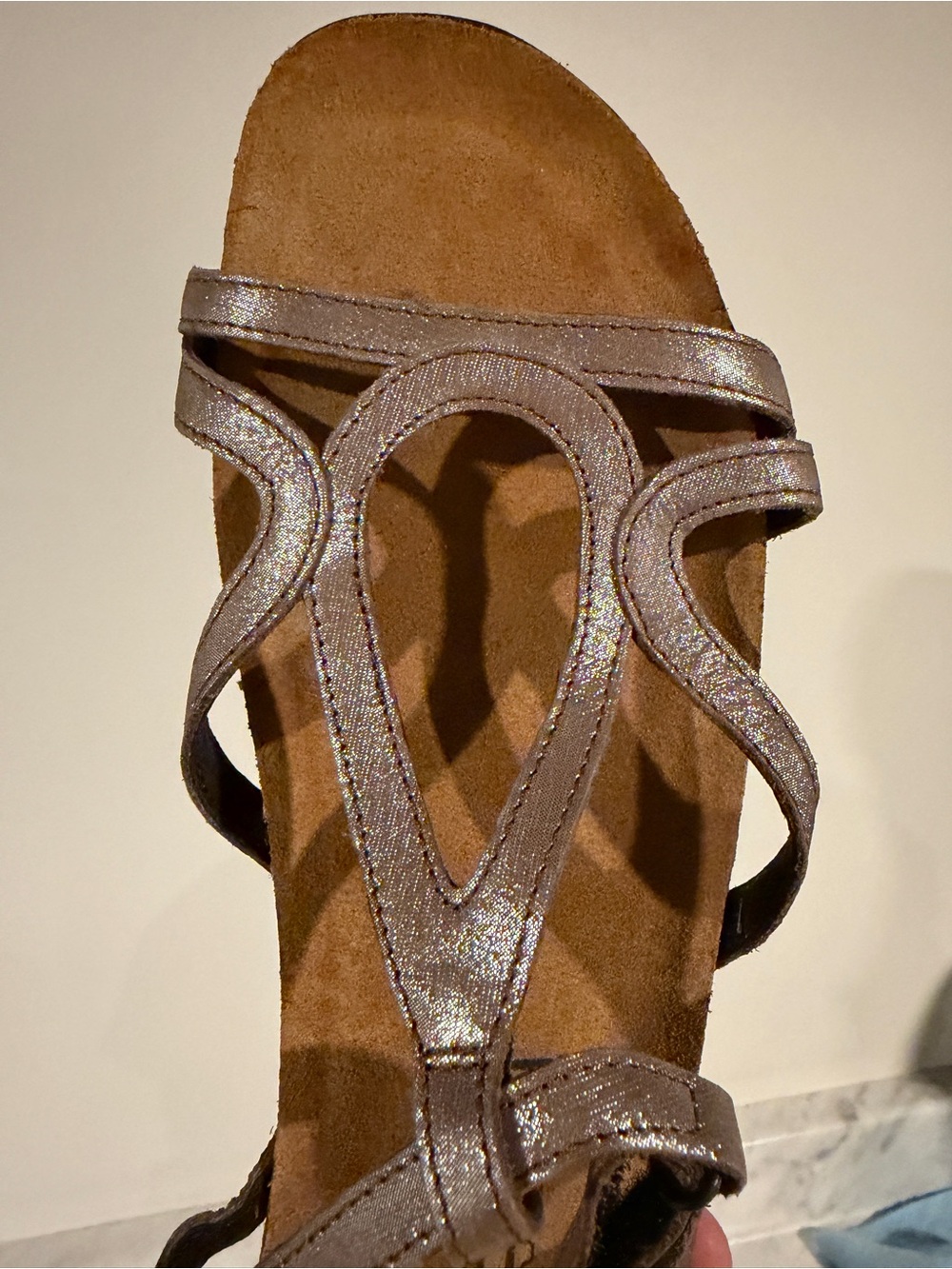 Naot Dorith Sandal - Elegant Flats Collection - Silver Threads - Size 9-9.5 - Picture 7 of 13